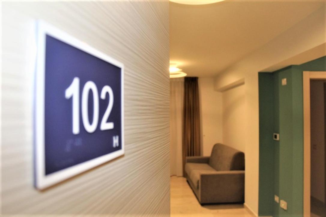 Azzurra Apartments 巴莱斯特拉泰 外观 照片