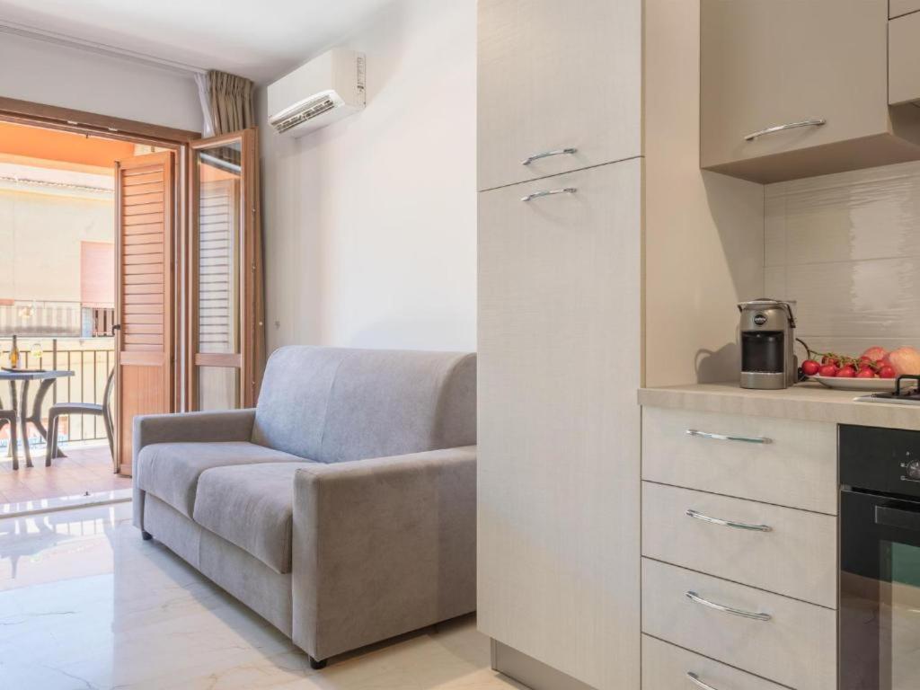 Azzurra Apartments 巴莱斯特拉泰 外观 照片