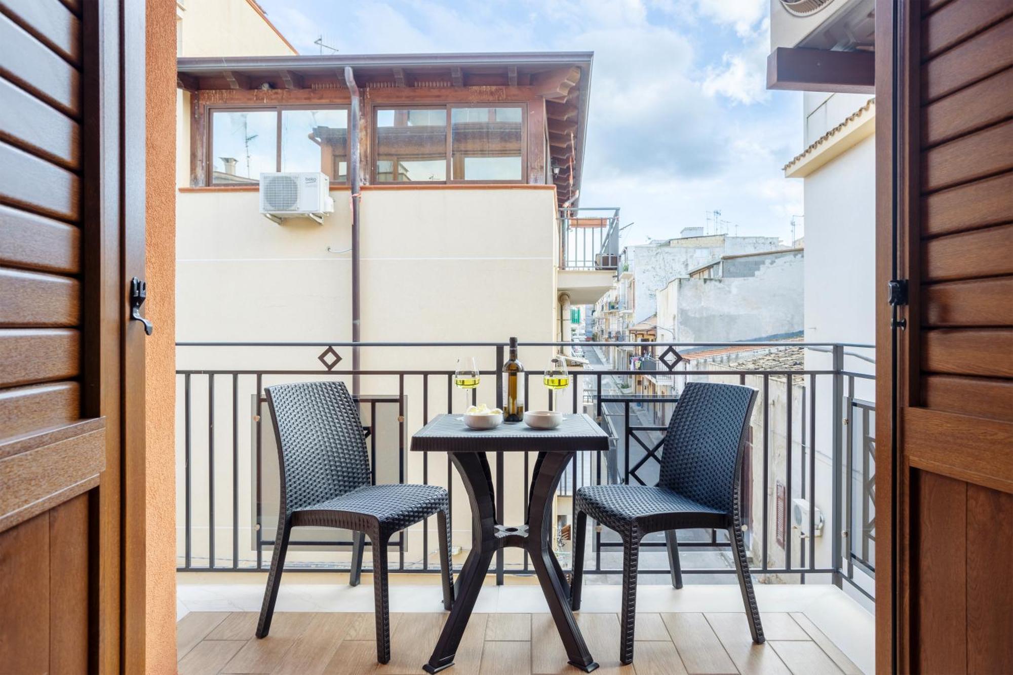Azzurra Apartments 巴莱斯特拉泰 外观 照片