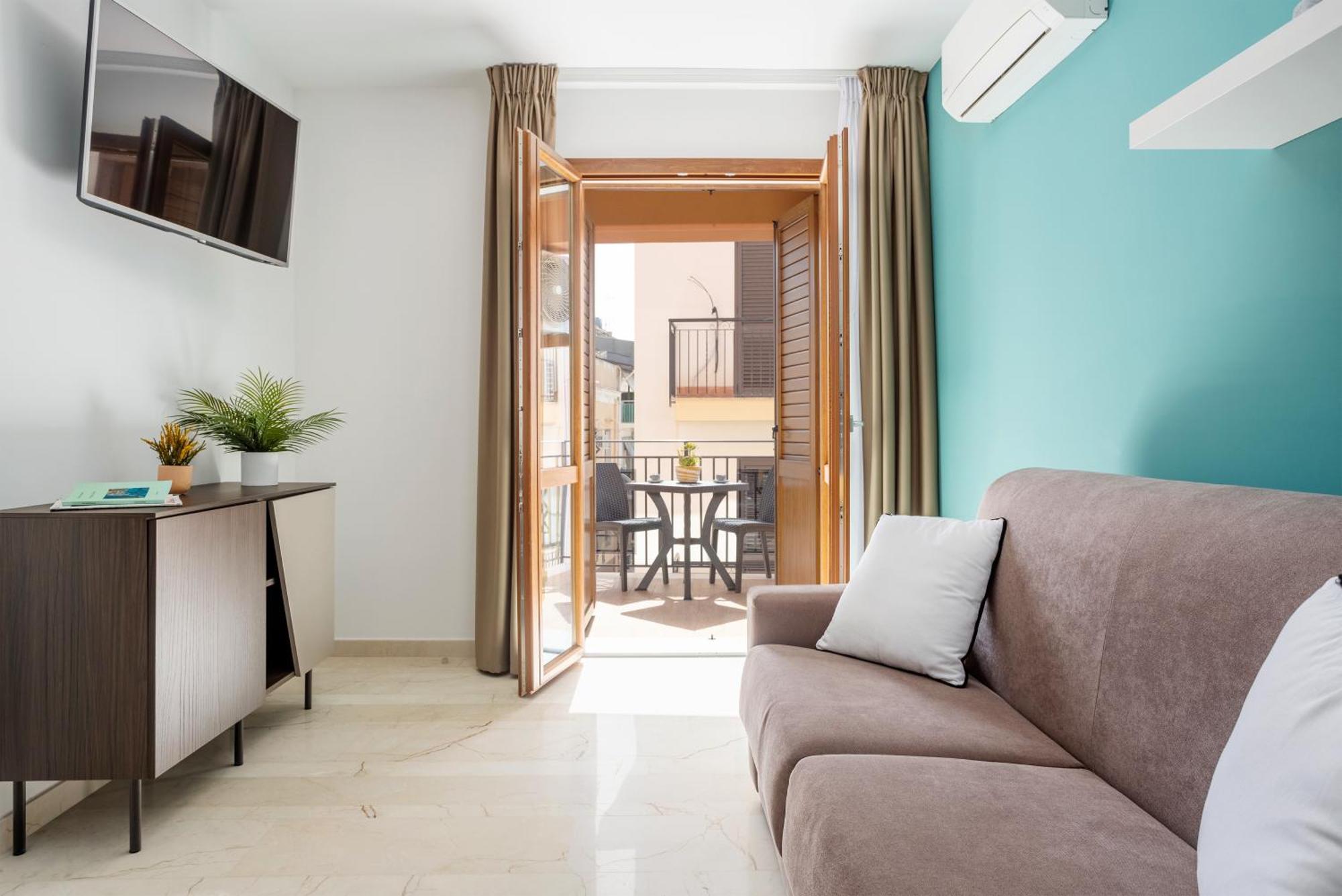 Azzurra Apartments 巴莱斯特拉泰 外观 照片
