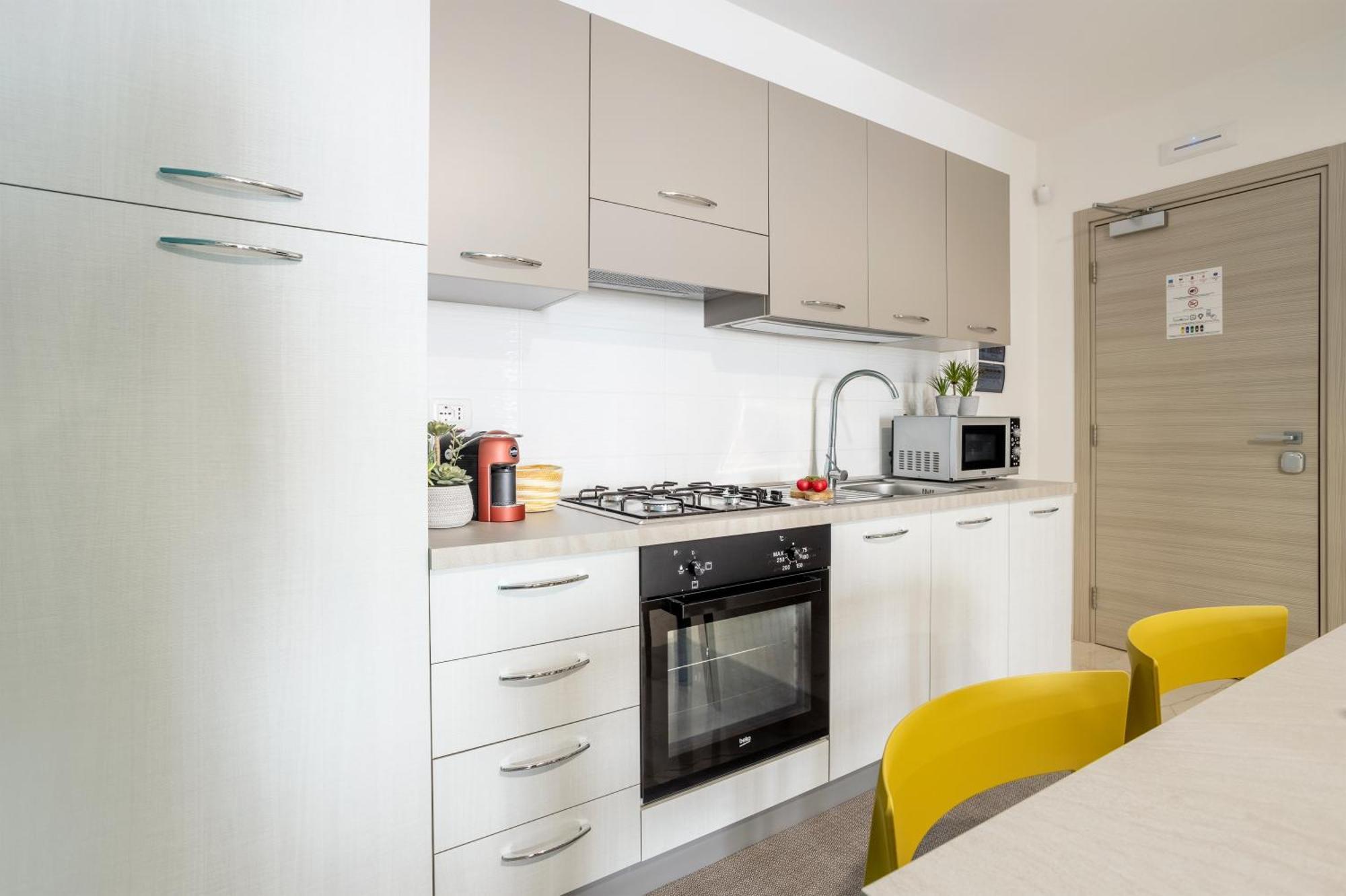 Azzurra Apartments 巴莱斯特拉泰 外观 照片