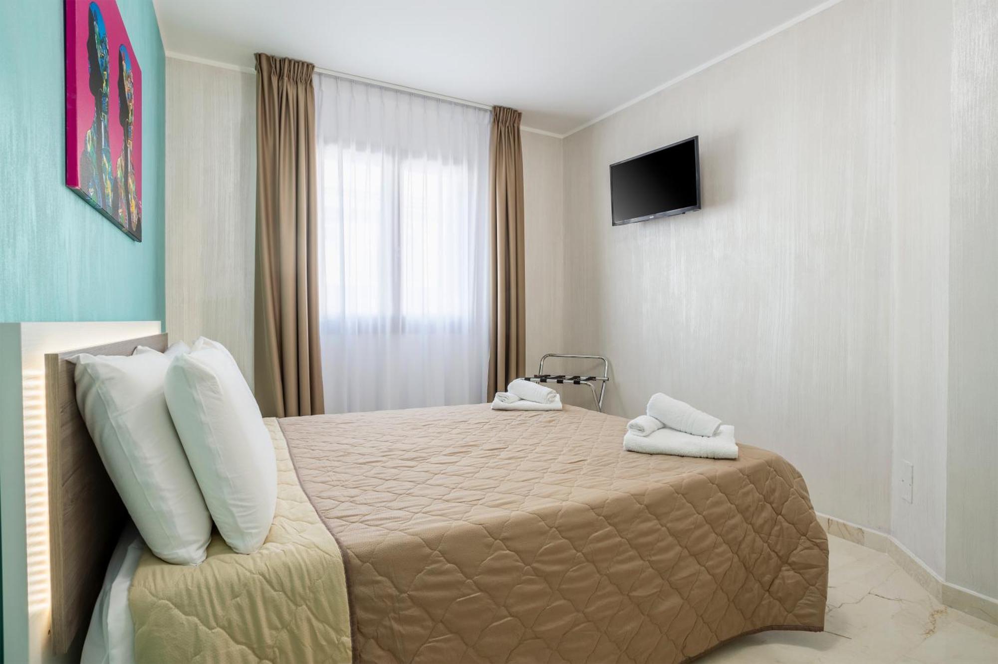 Azzurra Apartments 巴莱斯特拉泰 外观 照片